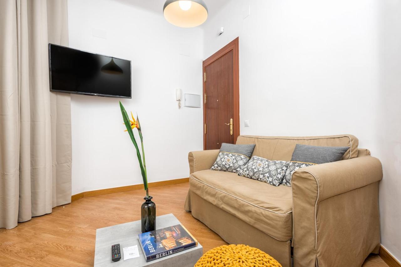 Apartamentos Bolsa Larios Malaga Exterior photo